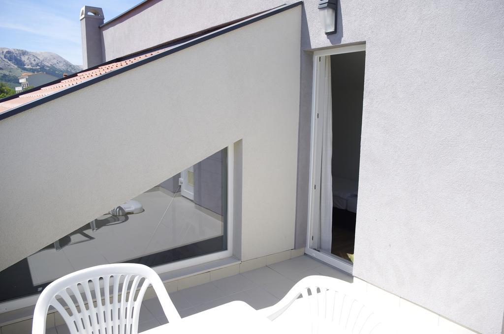 Apartments Santis10 Baska  Luaran gambar